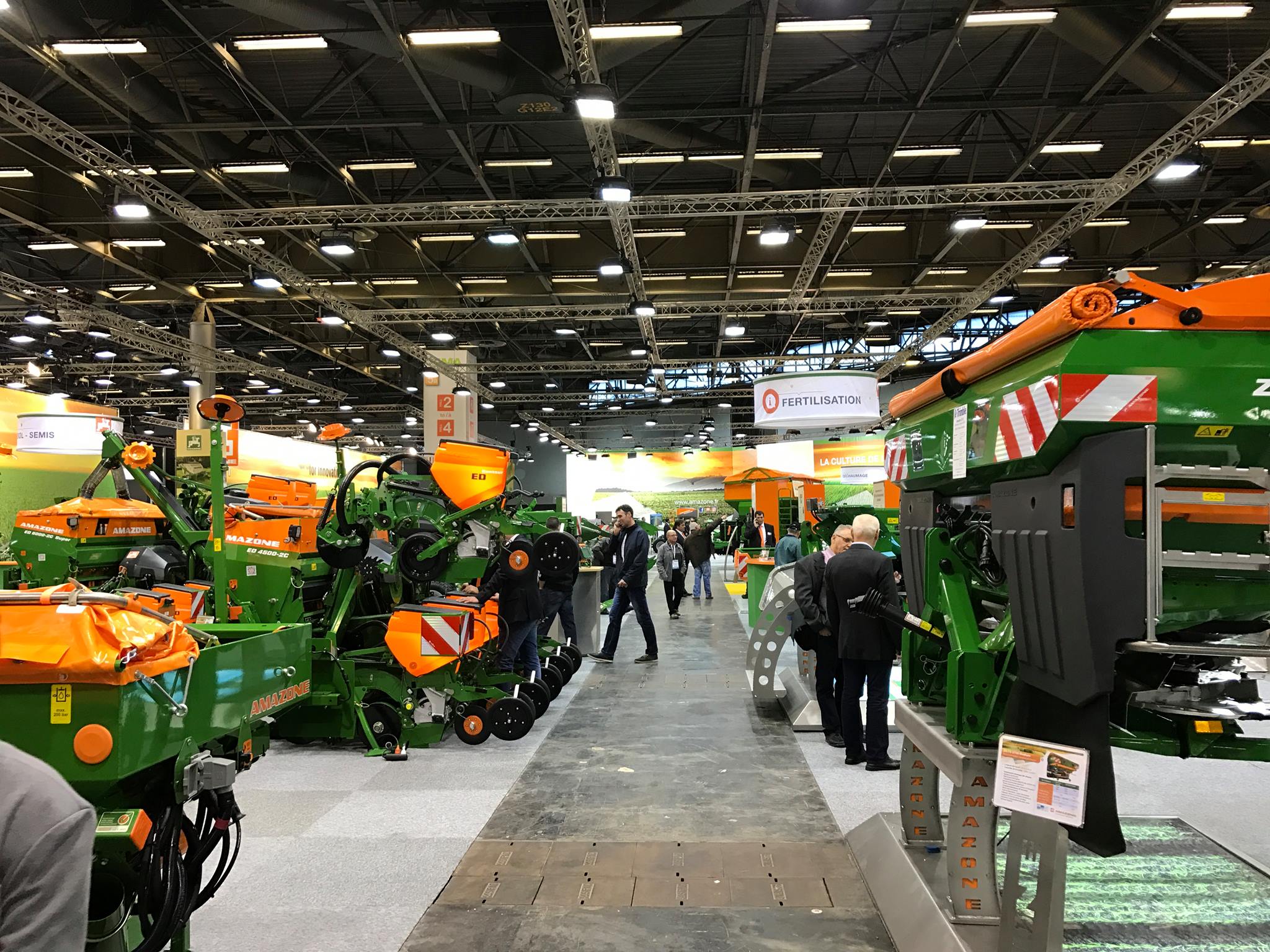 Feria de agricultura y maquinaria agrícola