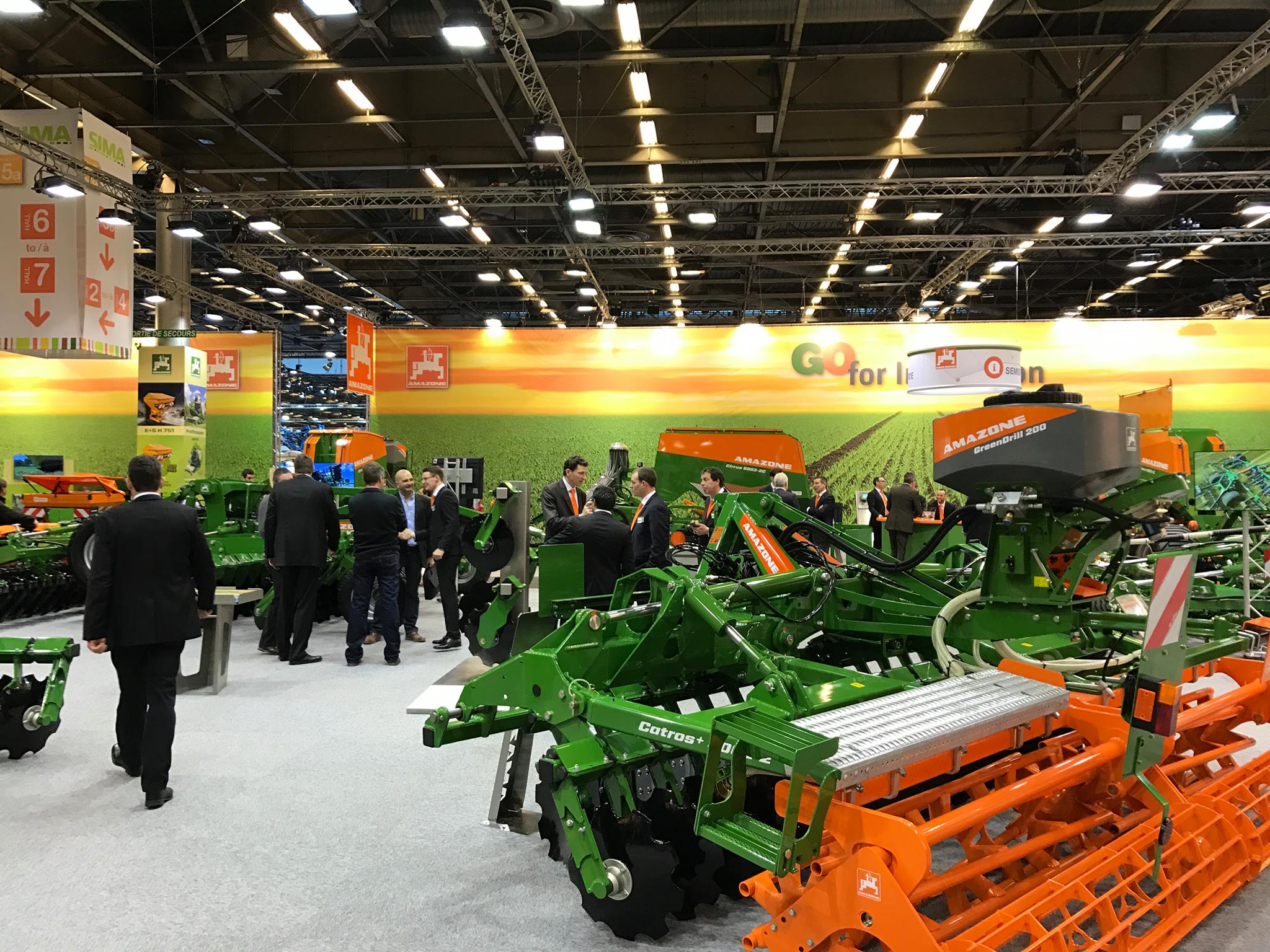 Feria de agricultura y maquinaria agrícola