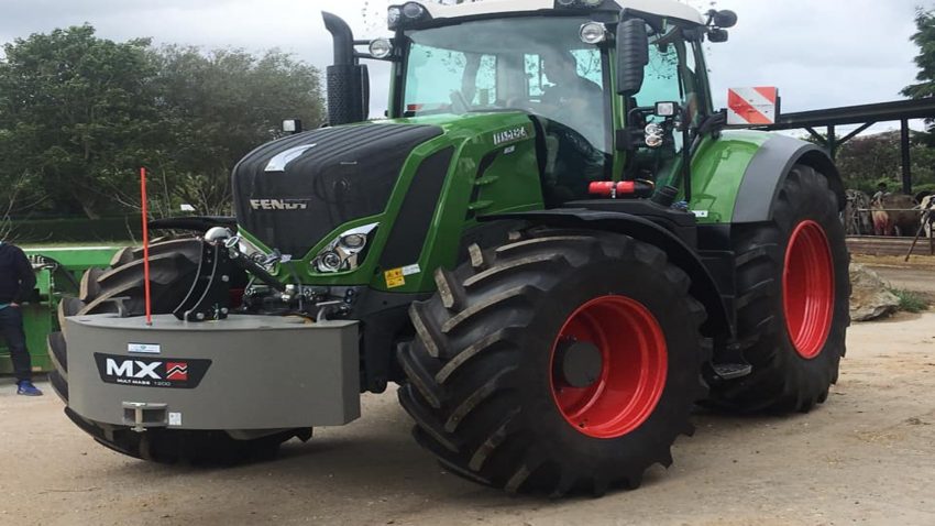 Parece que hay cierto desacuerdo en la baja de oficio de los tractores antiguos1920