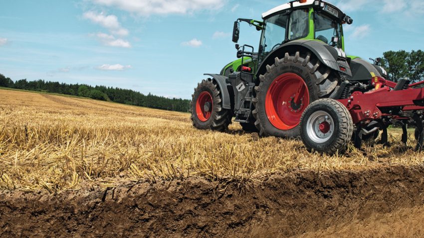 Convocadas las ayudas del Plan Renove 2020 de maquinaria agricola.1920