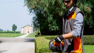 antes-de-manipular-una-maquina-agricola-lee-detenidamente-las-instrucciones-1920